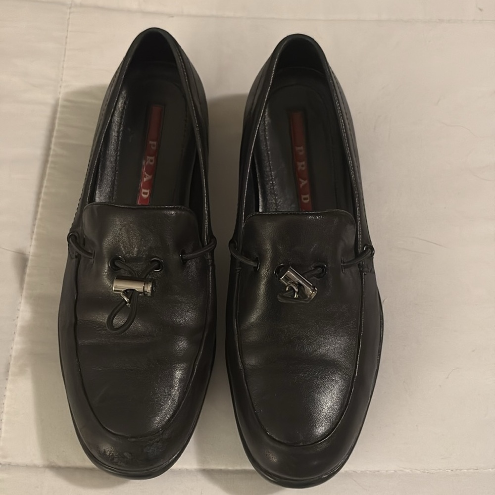 Prada Women’s Black Leather Togfle Loafers 38.5 EU